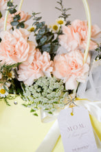 Cargar imagen en el visor de la galería, CARNATION BAG