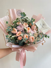 Cargar imagen en el visor de la galería, ENGLISH ROSE BOUQUET