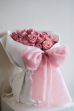 Cargar imagen en el visor de la galería, THE PINK BOW