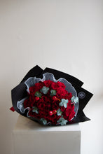 Cargar imagen en el visor de la galería, CHERRY ROSE BOUQUET