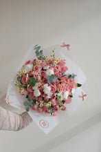 Cargar imagen en el visor de la galería, SWEET ROSE BOUQUET