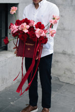 Cargar imagen en el visor de la galería, THE ROSEBOX
