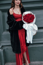 Cargar imagen en el visor de la galería, THE WHITE BOW
