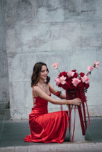 Cargar imagen en el visor de la galería, THE ROSEBOX
