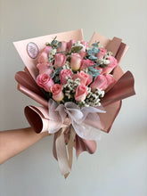 Cargar imagen en el visor de la galería, BOUQUET ROSAS ROSAS

